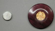 Needle Minder